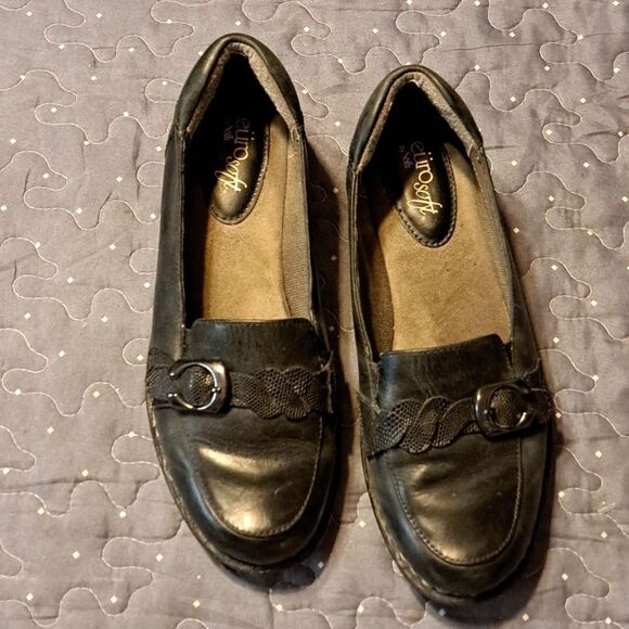 SOFFT black loafer shoes size 7 - Picture 1 of 6